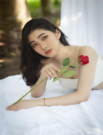 纯洁的轮舞曲动漫免费观看_色即是空1在线观看_怎样徒手挤奶视频教程